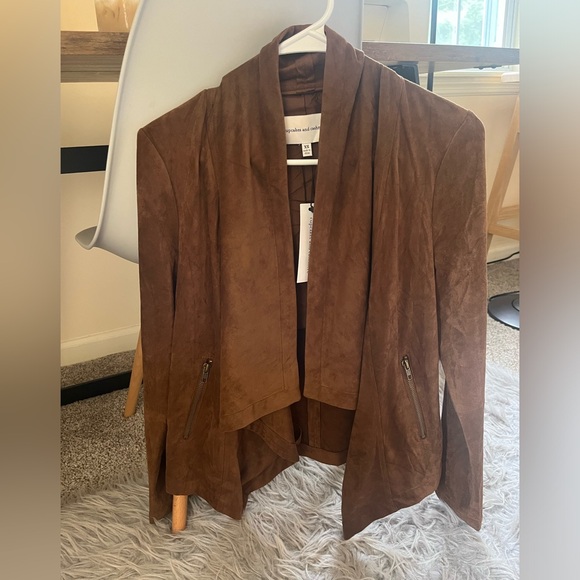 Cupcake and cashmere Brown Faux Suede Draped Jacket XS bin2 - Picture 2 of 11
